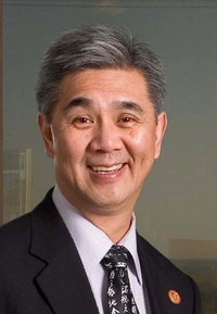 James Y. Suen